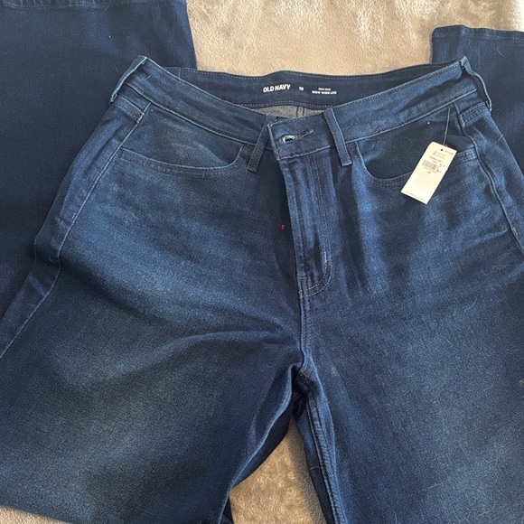 Old Navy Deep Indigo Denim - Picture 2 of 4